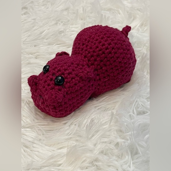 Handmade Crochet Hippo Mini Soft Yarn Baby Toy Maroon Stuffed Safari Animal - Picture 1 of 5